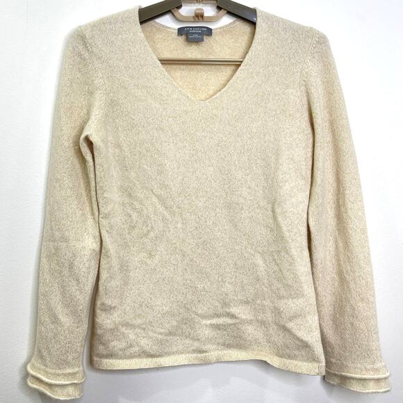Ann Taylor Cream Cashmere Gold Metallic Vneck Sweater Size XS Petite - Picture 1 of 7